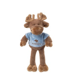 Rune elandknuffel 25 cm van Bukowski Sweden met lichtblauw T-shirt en bungelende pootjes
