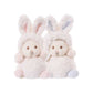 Ziggy Baby Rabbit Blauw en Roze knuffelbeertjes in wit konijnenpakje van Bukowski Sweden – 15 cm, vooraanzicht met capuchon