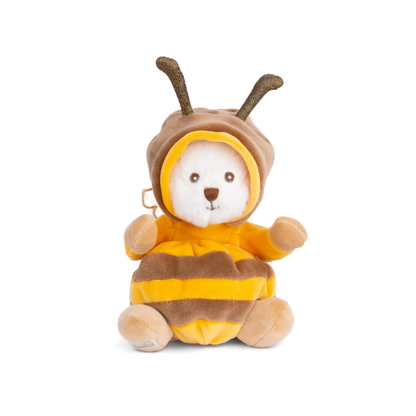 Ziggy Bee Bruin, knuffelbeertje in een bijenpakje, vooraanzicht met kapje op