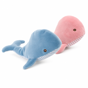 Baby Humphrey lichtblauwe walvisknuffel en Baby Echo lichtroze walvis knuffel van Bukowski Sweden – 15 cm