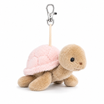 Sandy Pink Bag Charm, tashanger schildpadknuffeltje 10 cm van Bukowski Sweden